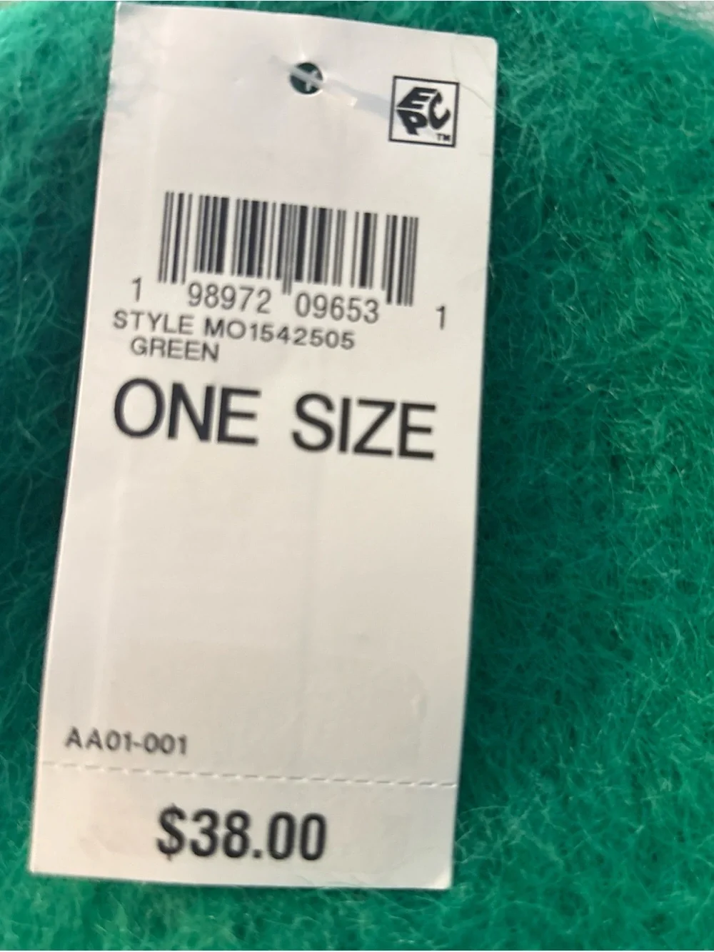 On 34th Solid Brushed Beanie Kelly Green Fuzzy Cuffed Hat One Size NWT
